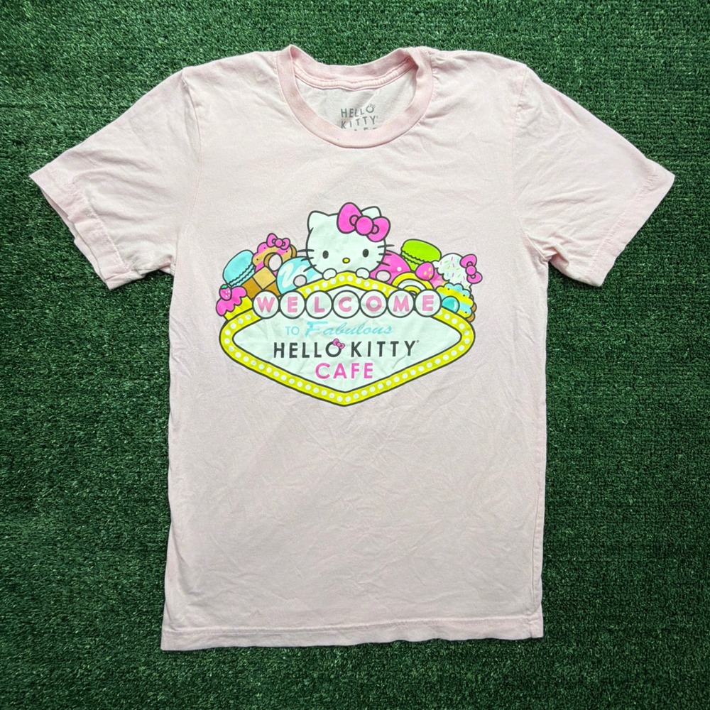 Hello Kitty Cafe Las Vegas Pink Graphic T-Shirt Mens Small Sanrio Sweets Bows